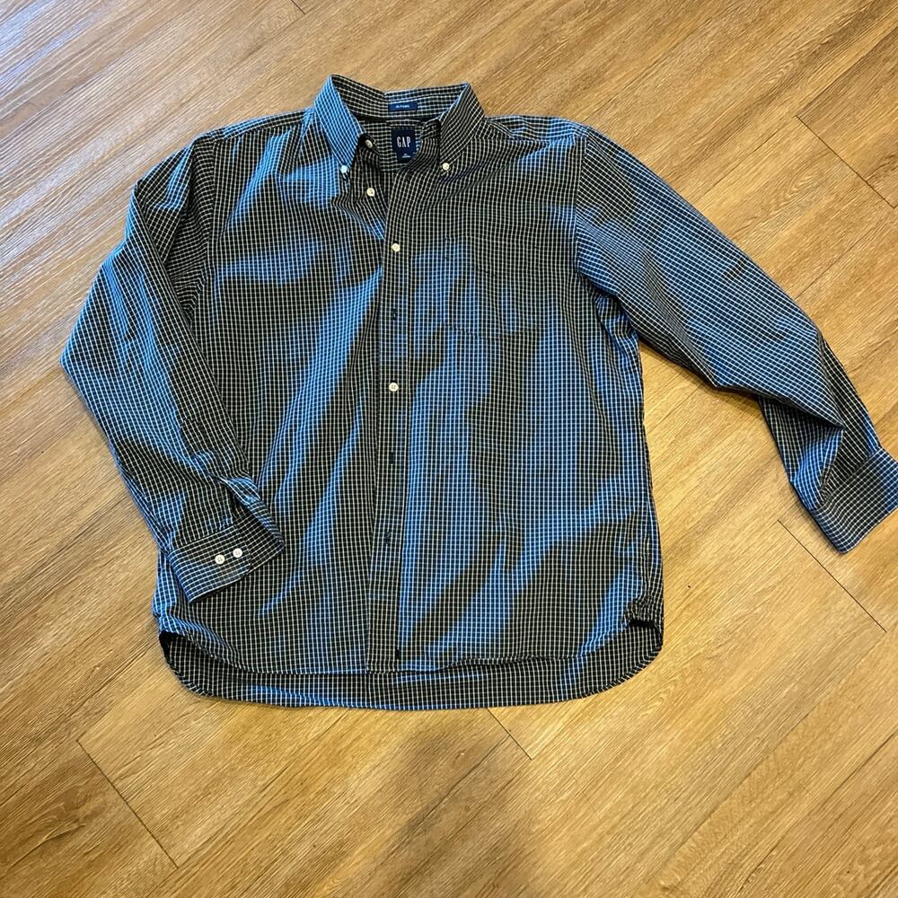 Mens GAP long sleeve dress shirt -XL